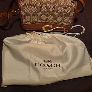 NWOT  Coach Bandit Small Signature Jacquard Crossbody
